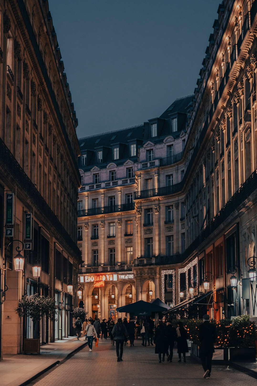 paris streets at night